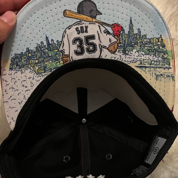 Chicago White Sox Baseball cap with adjustable strap - Picture 2 of 5